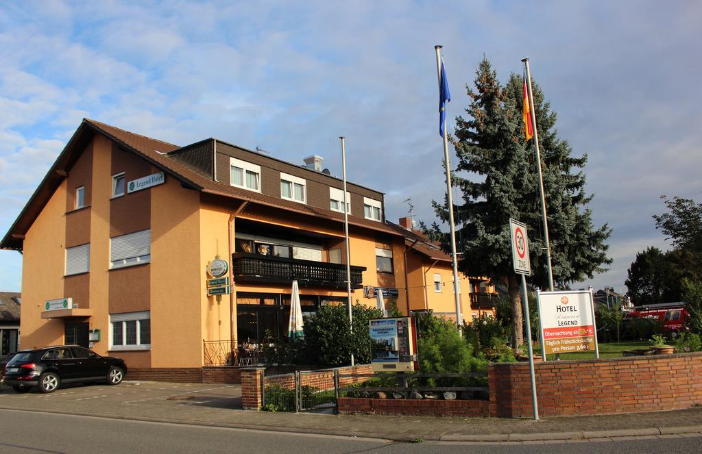 Legend Hotel Biebesheim am Rhein Bagian luar foto